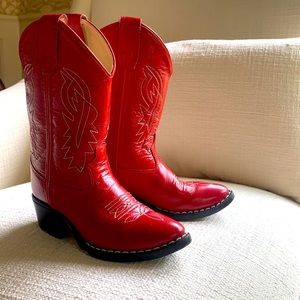 Little girls size 10.5 red cowgirl boots